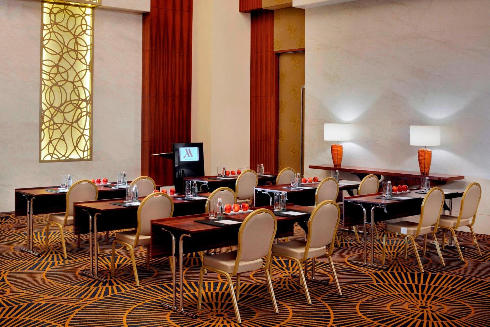 Marriott Hotel Al Jaddaf, Dubaj Zewnętrze zdjęcie Meeting room